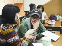 Read more about the article 穿過圍牆就海闊天空 ── 11.04課程紀錄
